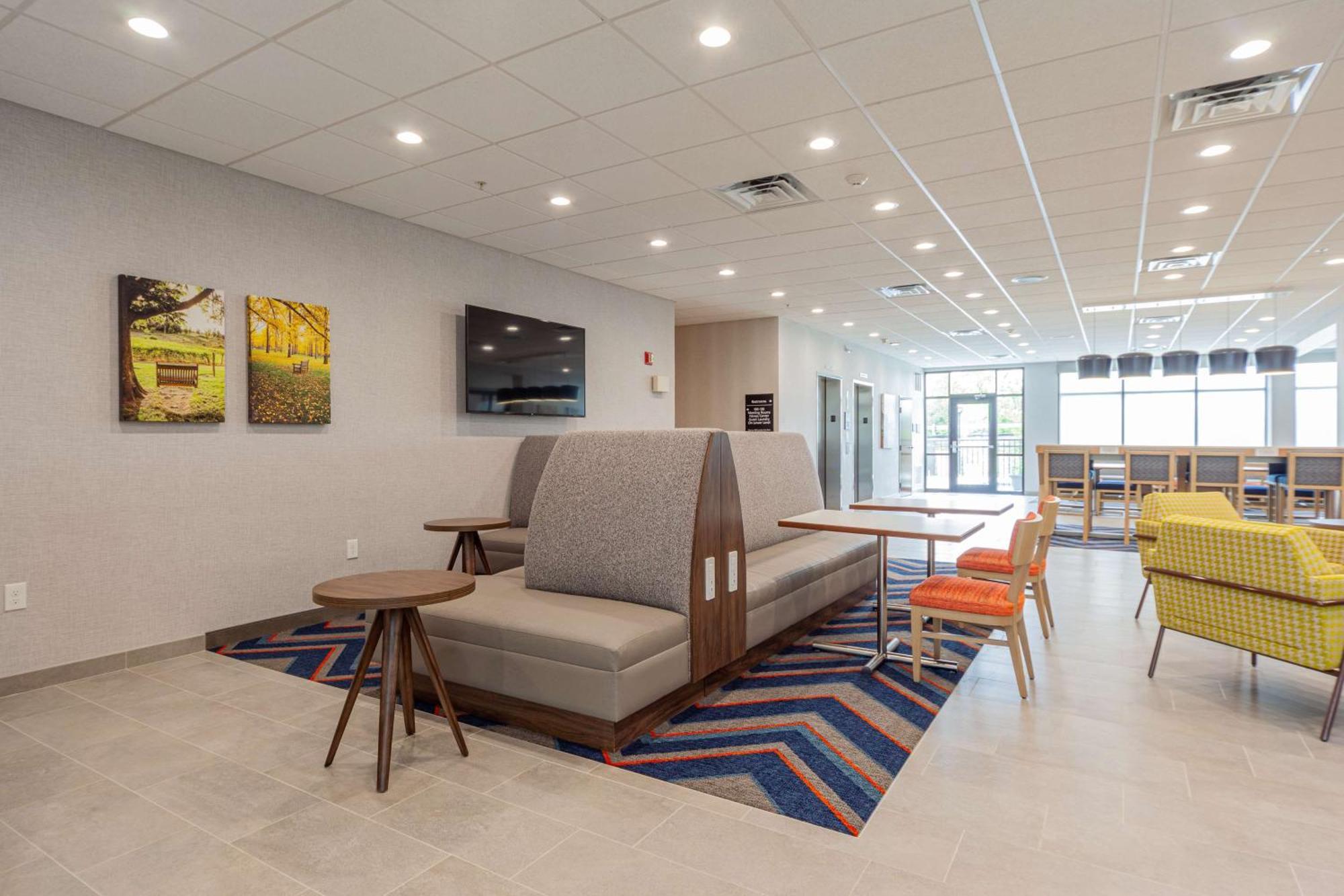 Hampton Inn Winchester Exterior photo